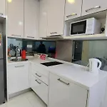 Klcc Summer Suite#3, Monorail, 4Pax